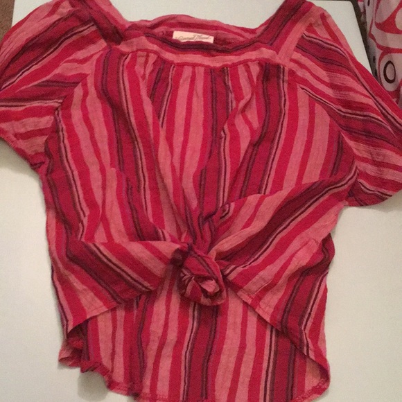 Universal Thread Top - Picture 6 of 6